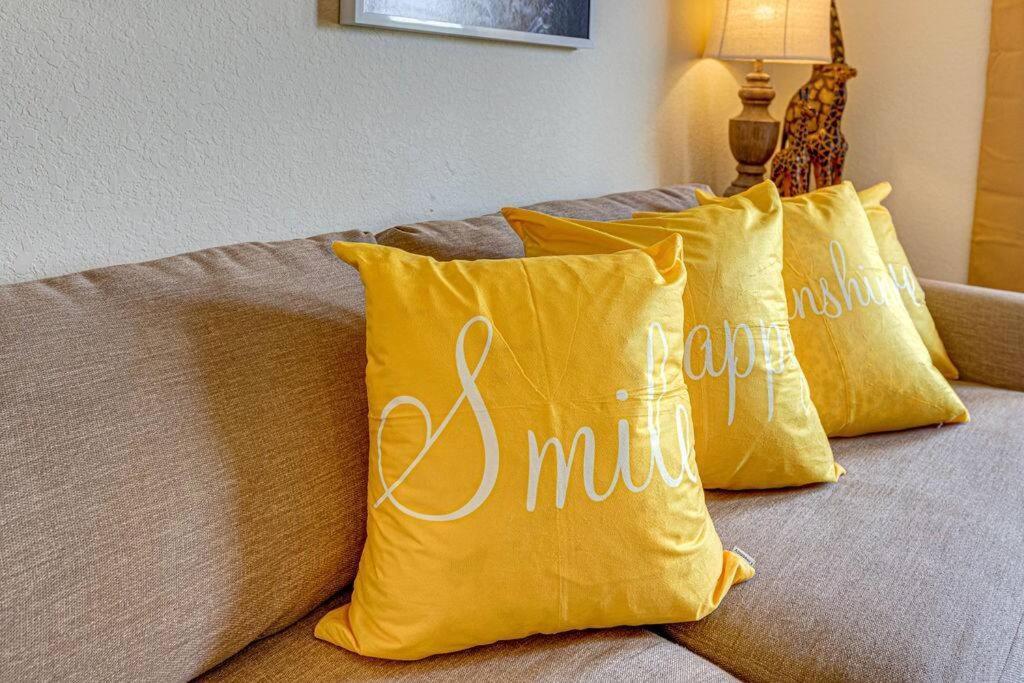 Exquisite 3 Bdr Condo Minutes To Disney オーランド エクステリア 写真