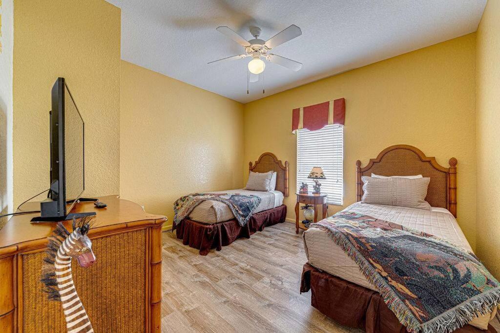 Exquisite 3 Bdr Condo Minutes To Disney オーランド エクステリア 写真